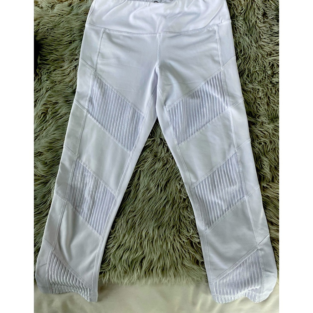 3/4 length cropped leggings